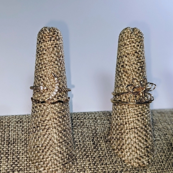 Stackable Gold Rings Set (x4) - Picture 3 of 9